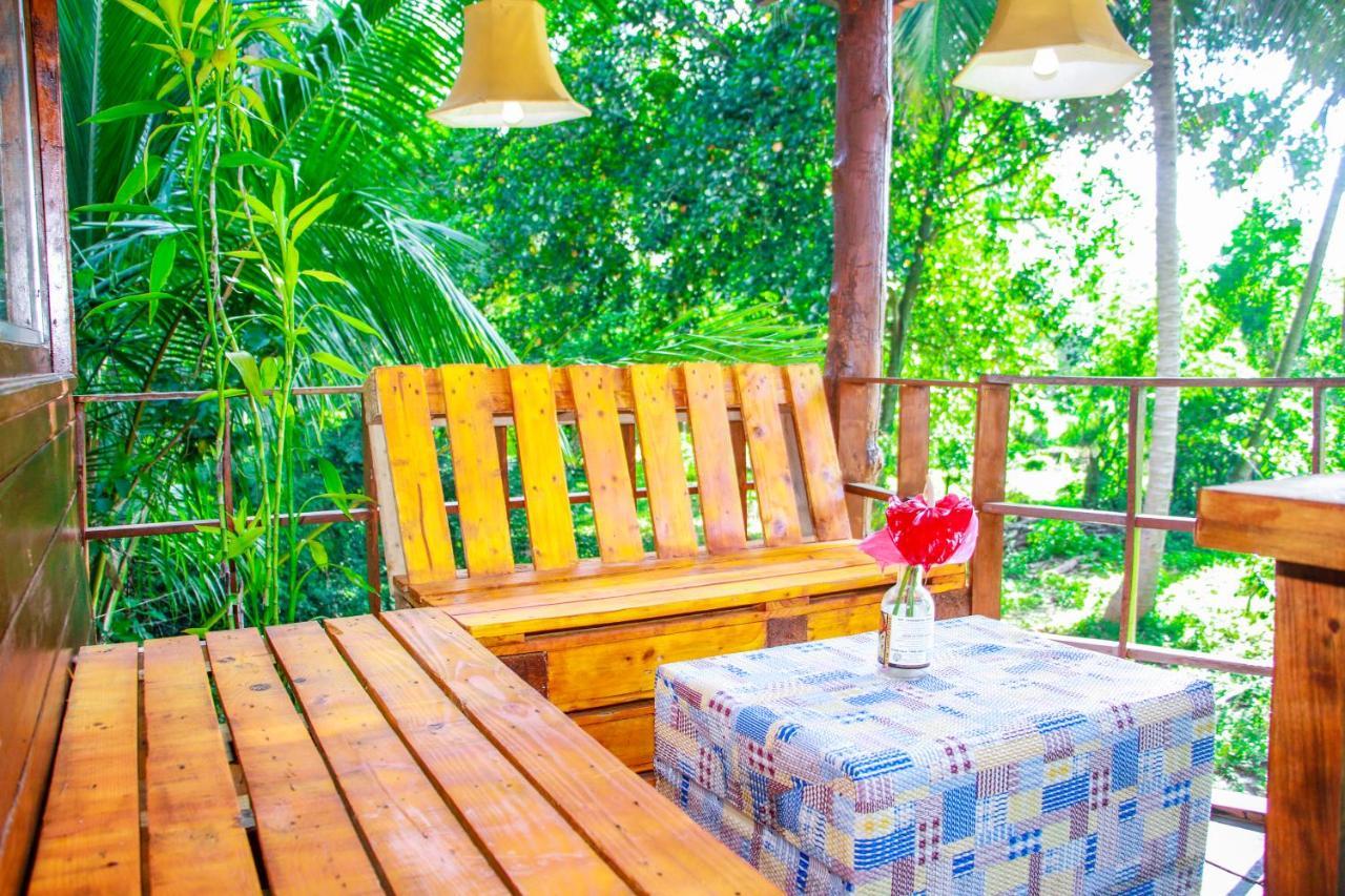 Experience The Comforts Of An Amazing Treehouse Sigiriya Exterior photo